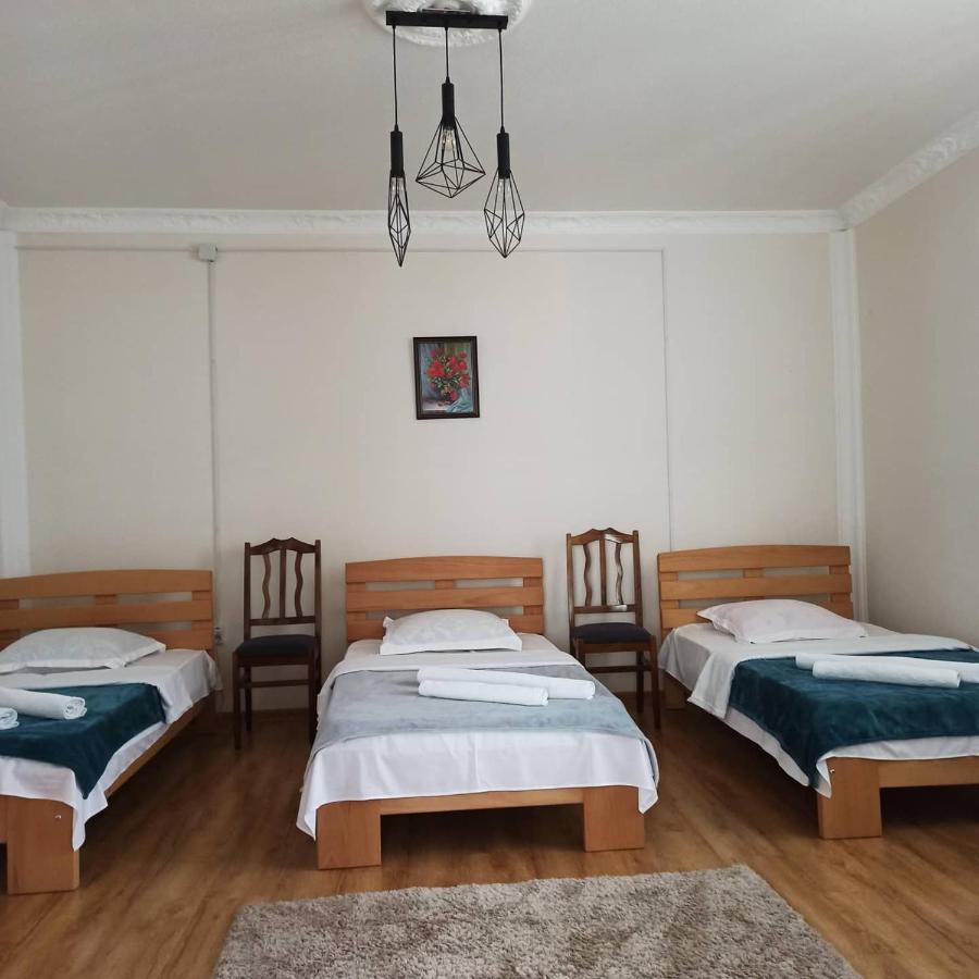 Leila'S Guest House Joqolo Экстерьер фото