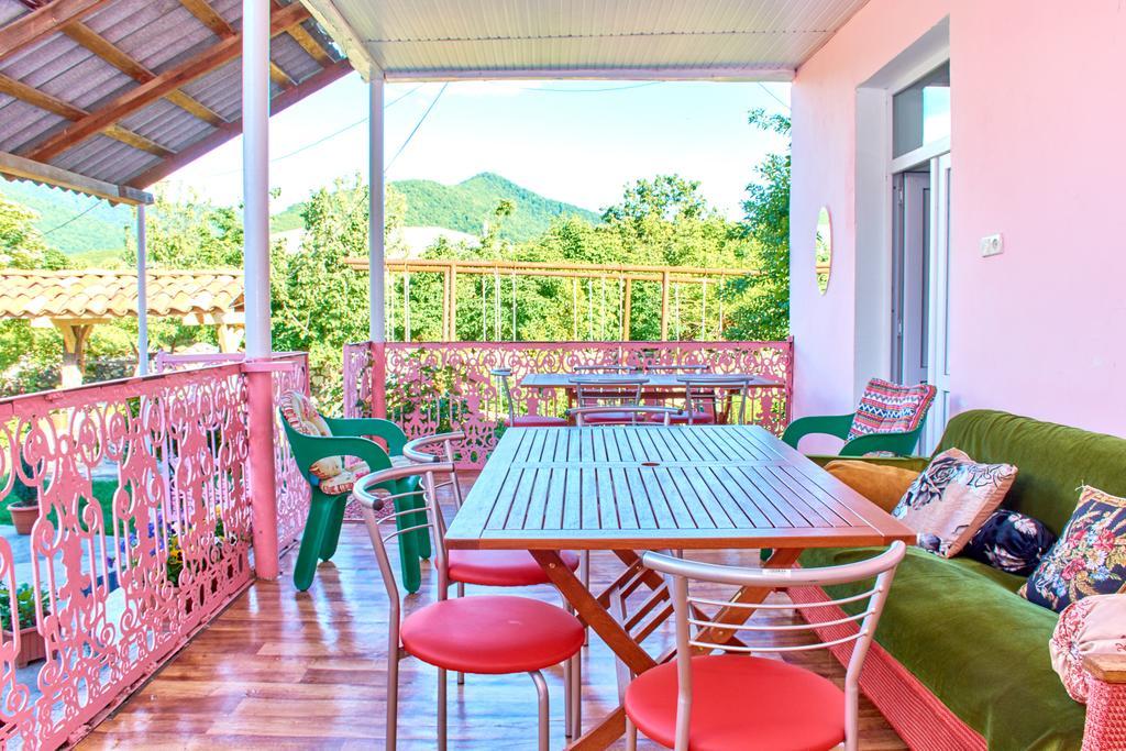 Leila'S Guest House Joqolo Экстерьер фото